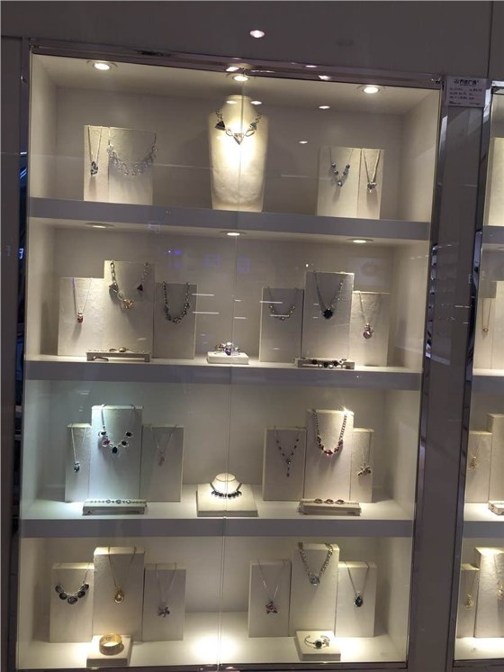 飾品展示架