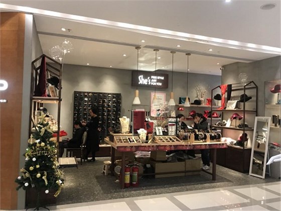珠寶展示道具定制廠家