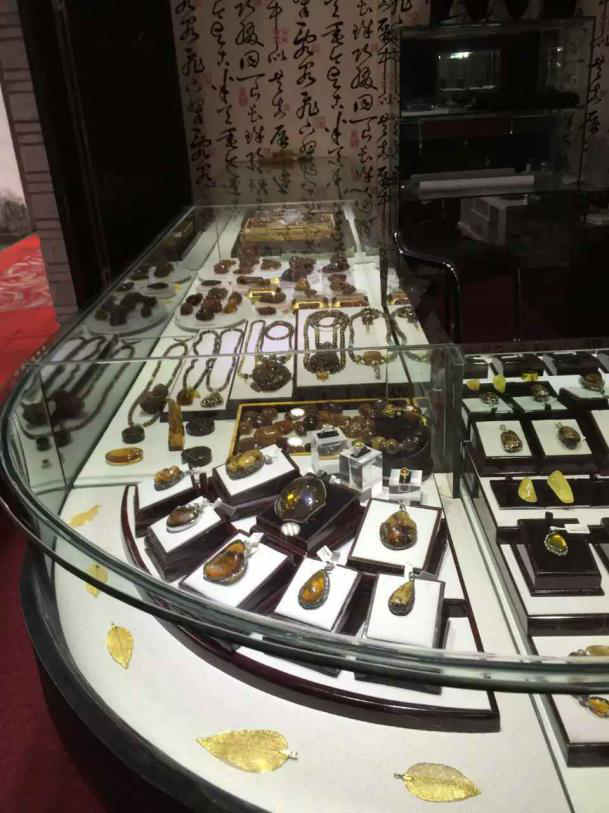 飾品展示架