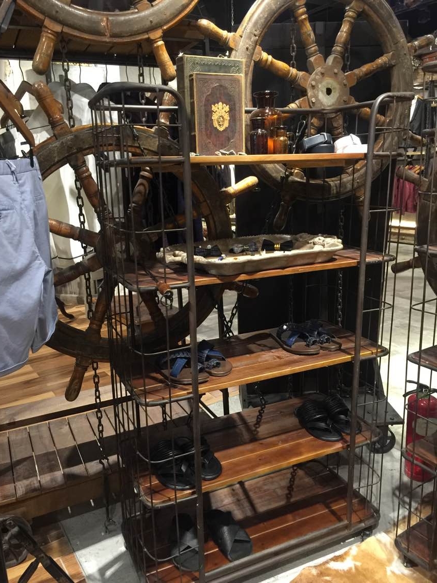 服裝展示架