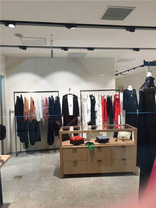 服裝展示架定做