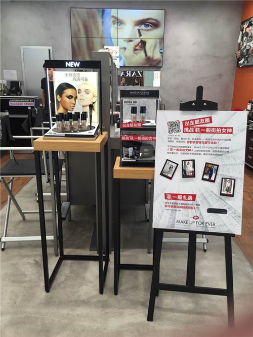 鐵藝展架廠家