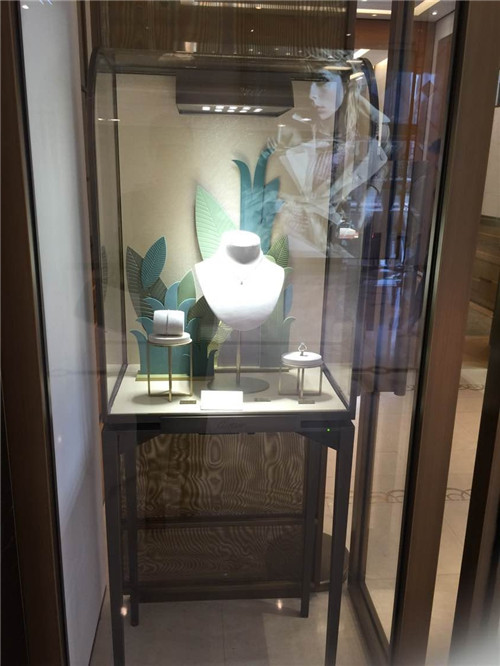 飾品展示架