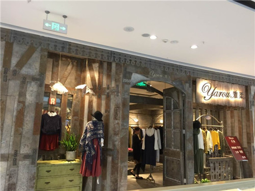 【服裝店】服裝展示道具案例